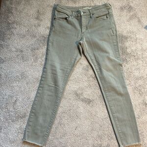 Universal Thread Mid Rise Skinny